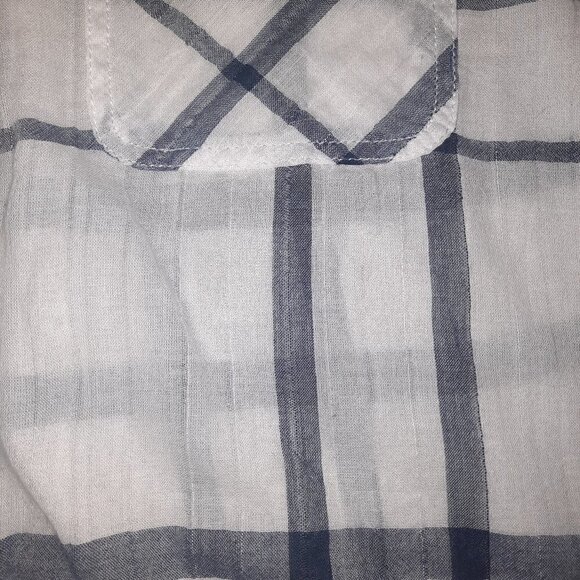 American Eagle Vintage Boyfriend Fit Plaid Button Up Long Sleeve - Picture 5 of 6